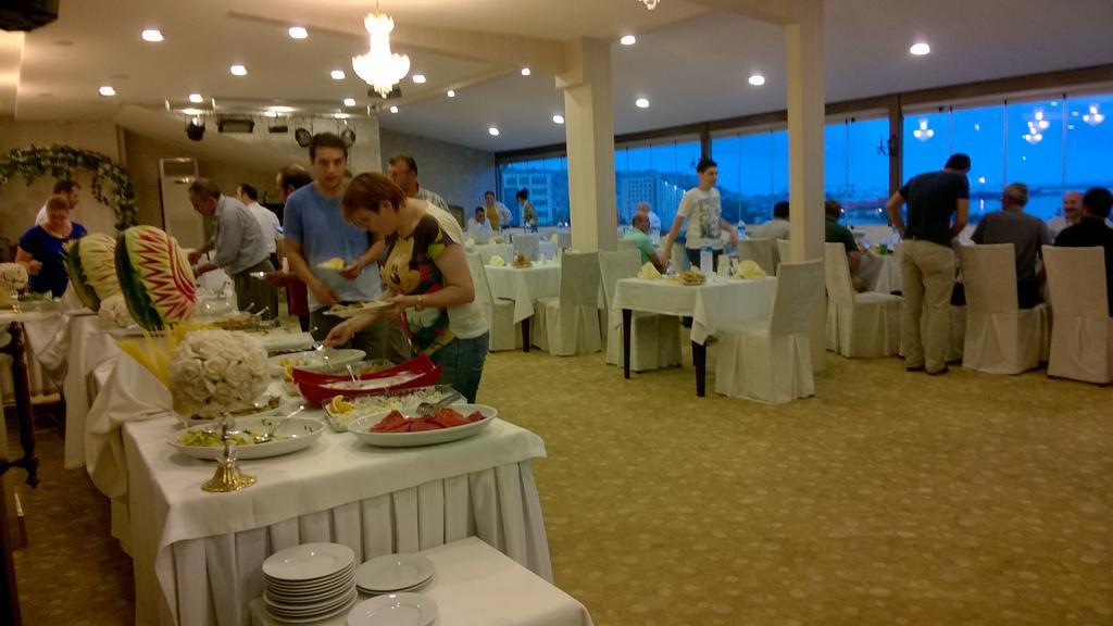 Amisos Hotel Samsun Bagian luar foto